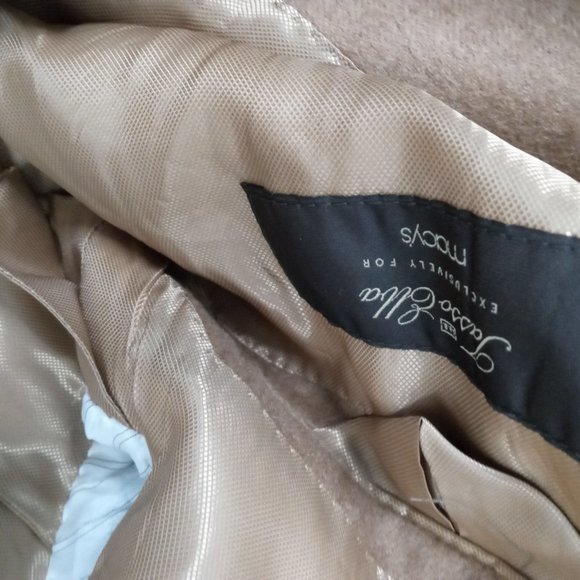 100% Camel Hair Blazer.  Looks new! - Picture 6 of 9